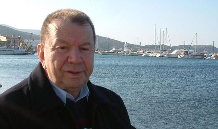 Eski Devlet Bakanı Yılmaz Karakoyunlu hayatını kaybetti