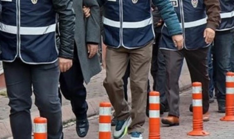 Son Dakika… Bakan Yerlikaya duyurdu: 4 ilde ‘Kafes-48’ operasyonu… ‘Gülbaharlar’ çetesi çökertildi!