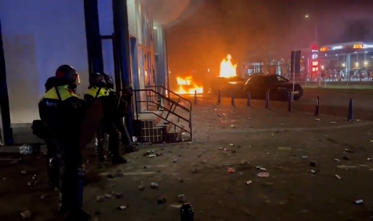 Avrupa’nın göbeğinde sığınmacılar ayaklandı