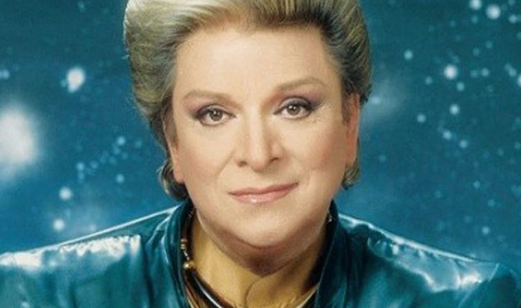 Yapım şirketinden açıklama: ‘Gündemimizde Zeki Müren filmi bulunmamaktadır’