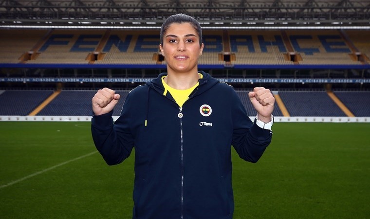 Busenaz Sürmeneli: ‘Tarihe ismimizi altın harflerle yazdırmak istiyorum’