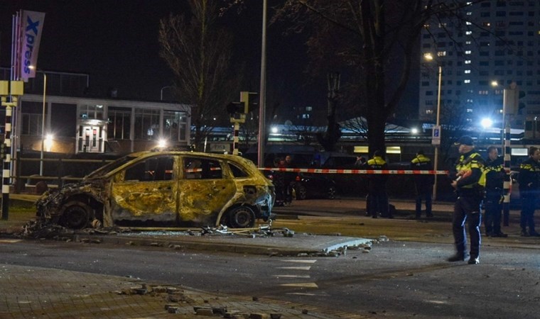 Hollanda siyaseti Lahey’de olay çıkaran Eritrelilerin sınır dışı edilmesini ve Nhamedu Tugayı’nın yasaklanmasını istiyor