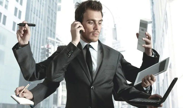 Kazanmak onlar için hiç de şanş değil! İşte işkolik olan 5 erkek burcu…