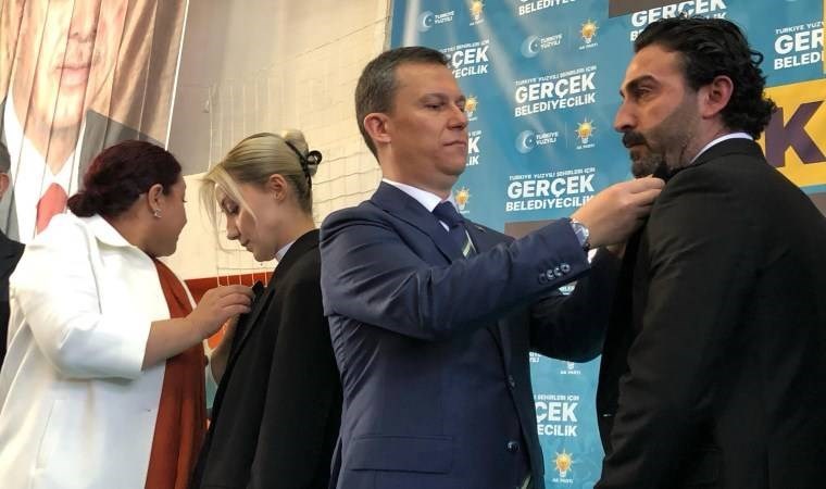 Kırşehir’de, Gelecek Partisi’nden istifa eden 1025 üye AKP’ye geçti