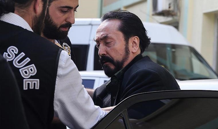 Adnan Oktar Van Başkale Cezaevi’ne sevk edildi!
