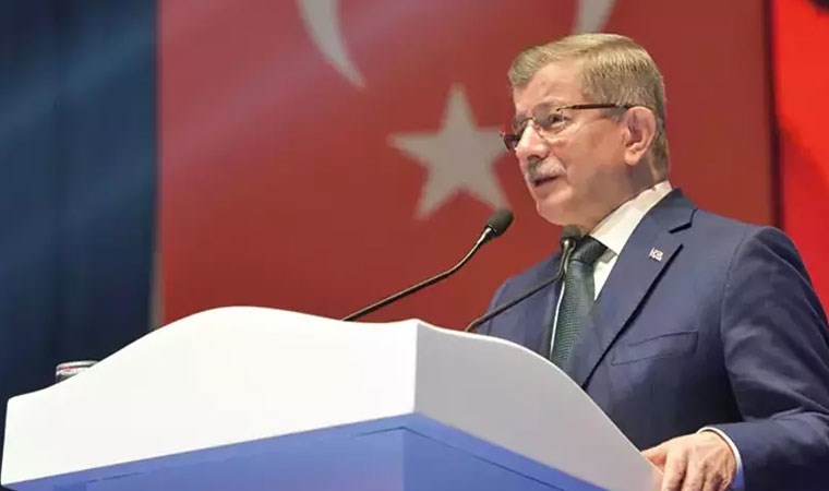 Davutoğlu’ndan hükümete çağrı: Depremzedelerin sigorta primleri karşılansın