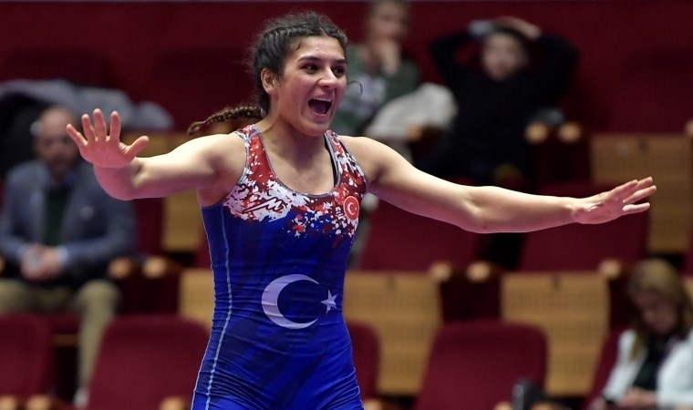 Polonyalıyı devirdi: Nesrin Baş Romanya’da finalde!