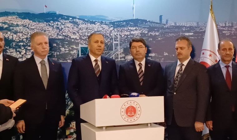 Bakan Yerlikaya’dan adliyedeki saldırıya ilişkin açıklama: 40 şahıs gözaltına alındı