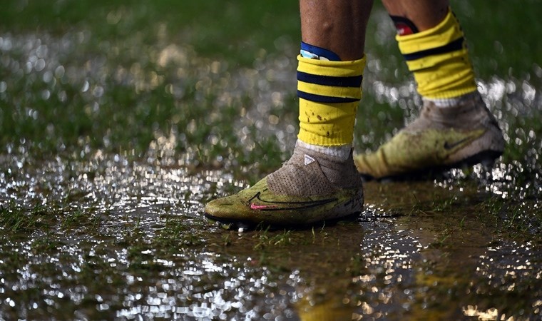 Fenerbahçe’den maç sonu zemin paylaşımı!
