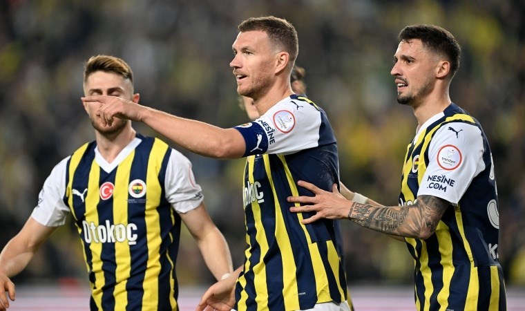 Fenerbahçeli Edin Dzeko’dan şampiyonluk sözleri: ‘Galatasaray ile sonuna kadar savaşacağız’