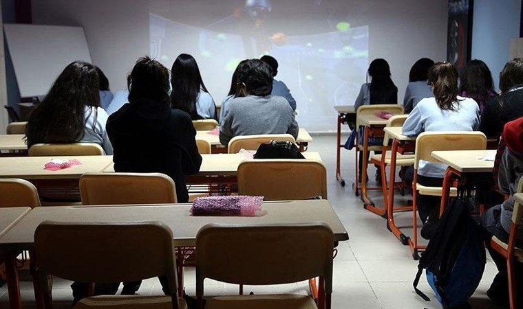 Özel okullarda ‘milli ve kültürel değerlere aykırı’ etkinlikler yasaklandı