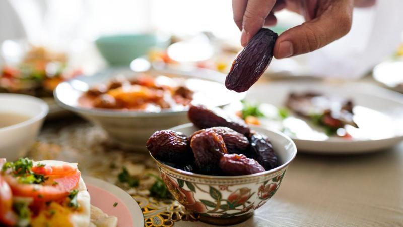 Ramazan başlıyor: Hangi yiyecekler oruç tutmaya yardımcı olur?