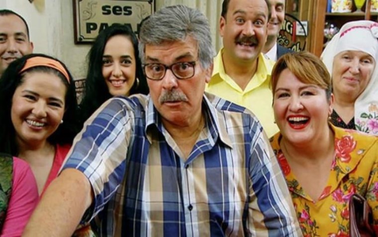 Seksenler dizi ekibi efsane oyuncu Rasim Öztekin'i anıyor