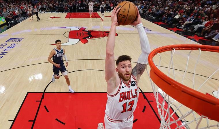 NBA'de Onuralp Bitim kariyer rekoru kırdı: Chicago Bulls kendi evinde kayıp!