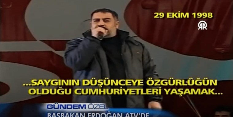 AKP'li Cumhurbaşkanı Erdoğan seçime saatler kala Ahmet Kaya türküsüne eşlik etti - Son Dakika Türkiye Haberleri | Cumhuriyet