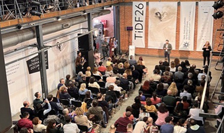 Altın İskender My Stolen Planet’in