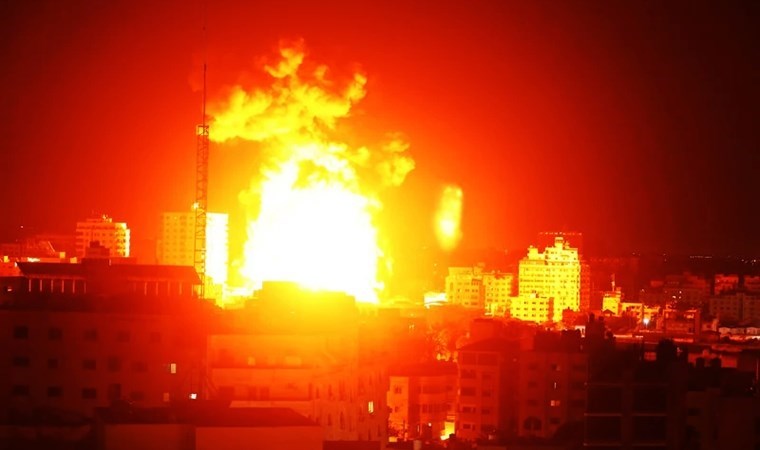 İsrail’den Lübnan’a saldırı: 5 sivil öldü