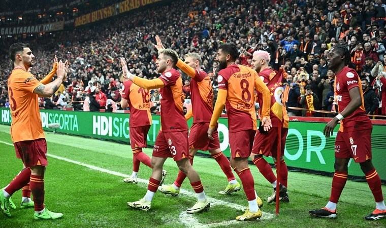 Galatasaray’a iki yıldızdan müjdel!