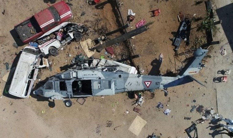 Meksika’da askeri helikopter düştü: Ölü ve kayıplar var