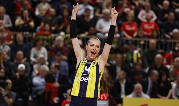 Heykeli dikildi: Fenerbahçe’den 8 Mart Dünya Kadınlar Günü’nde Eda Erdem’e büyük onur!