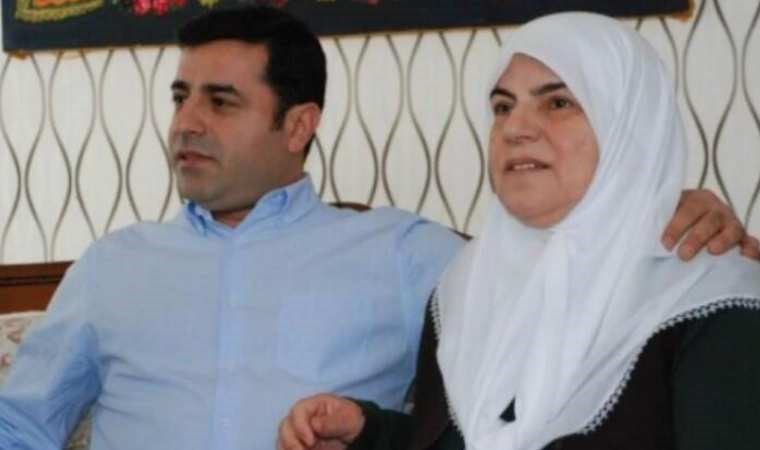 Demirtaş’ın annesinin yoğun bakıma kaldırıldığı iddiası yalanlandı