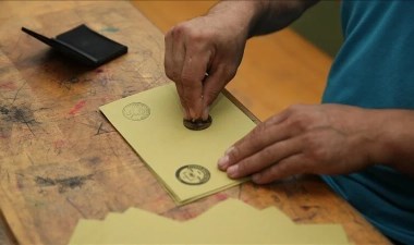 Mühür diğer adaya bulaşırsa oy geçersiz olur mu? Oy pusulasını geçersiz kılmayacak durumlar…. – Son Dakika Siyaset Haberleri | Cumhuriyet