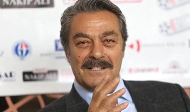 Kadir İnanır'ın sağlık durumuna ilişkin yeni açıklama: Konuşmasında bir felç durumu var mı? – Son Dakika Yaşam Haberleri | Cumhuriyet