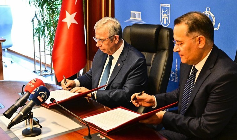 Mansur Yavaş, ‘Yerel Yönetim Şeffaflık Taahhütnamesi’ni imzalayan ilk belediye başkanı oldu