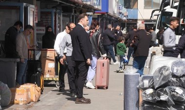 Esenler Otogarı'nda seçim hareketliliği: 'Uçak fiyatına eşdeğer durumda' – Son Dakika Türkiye Haberleri | Cumhuriyet