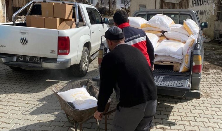 Dumlupınar’da hasat bu kez ihtiyaç sahipleri için yapıldı