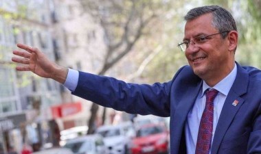 Özgür Özel İzmir'den yurttaşlara seslendi: 'Erdoğan'ın resmini gizlesinler ama…' – Son Dakika Siyaset Haberleri | Cumhuriyet