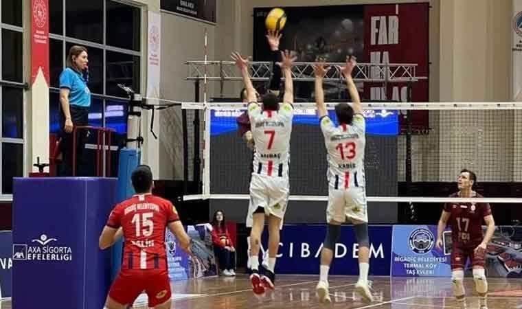 Galatasaray HDI Sigorta set vermeden kazandı