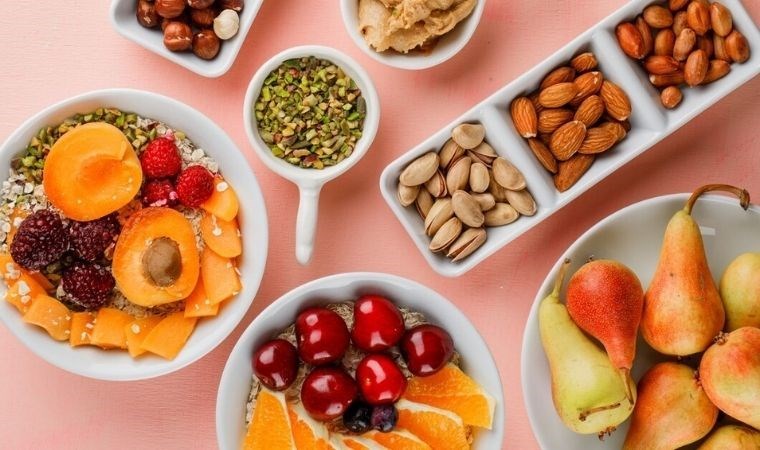 Gece saatlerinde rahatlıkla tüketebileceğiniz 8 atıştırmalık tarifi