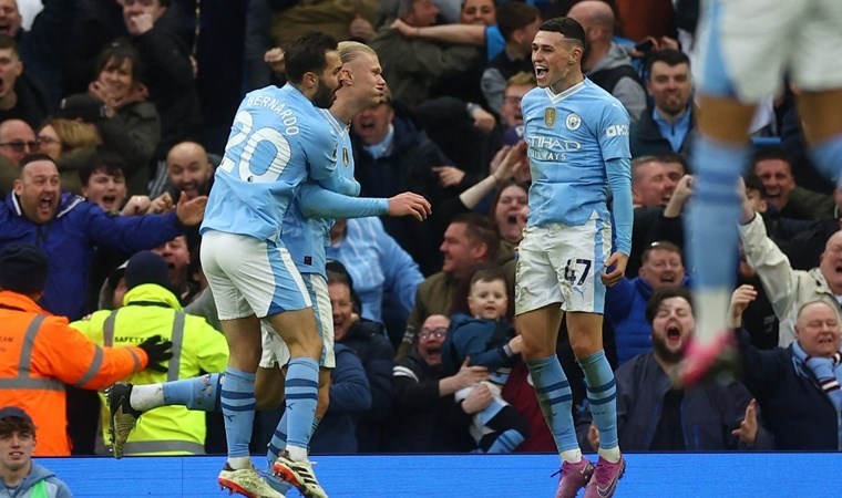 Manchester derbisinde kazanan City!