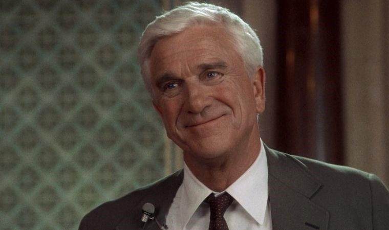 Emmy ödüllü yönetmen Akiva Schaffer, ‘Naked Gun’ yeniden çevrimini üstleniyor