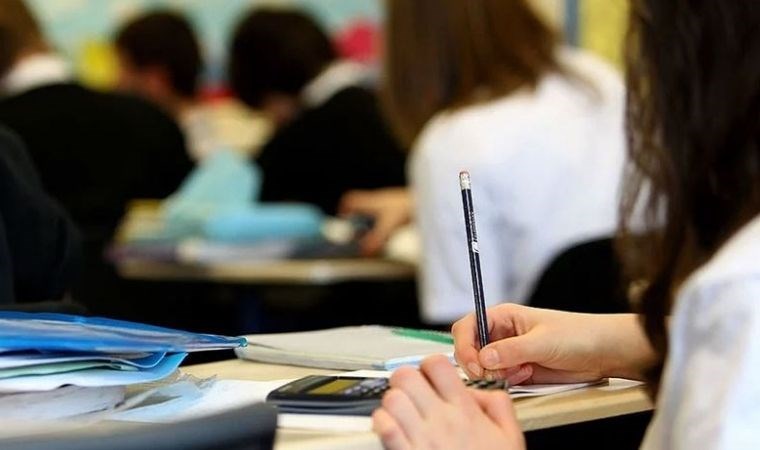 Ara tatil kaldırılacak mı? Ara tatil devam edecek mi? MEB’ten açıklama geldi…