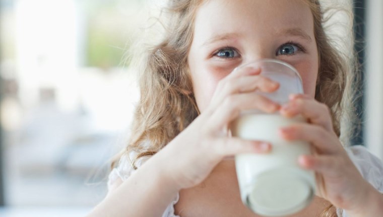 Süt ve paketlenmiş meyve suları içmek çocuklarda iştahsızlık sebebi - Son Dakika Sağlık Haberleri | Cumhuriyet