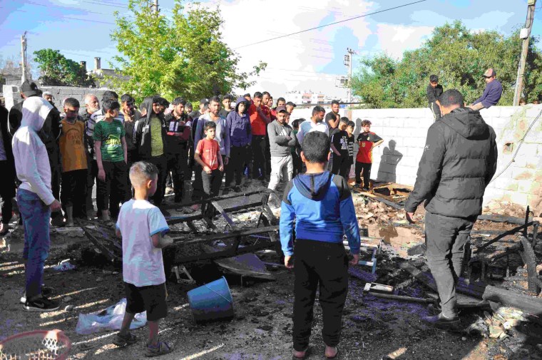 Mersin'de hurdalıkta çıkan yangında bir çocuk öldü