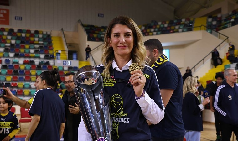 Fenerbahçe Alagöz Holding 4 kupada zafere ulaştı: 'Hayallerin ötesinde bir sezon'