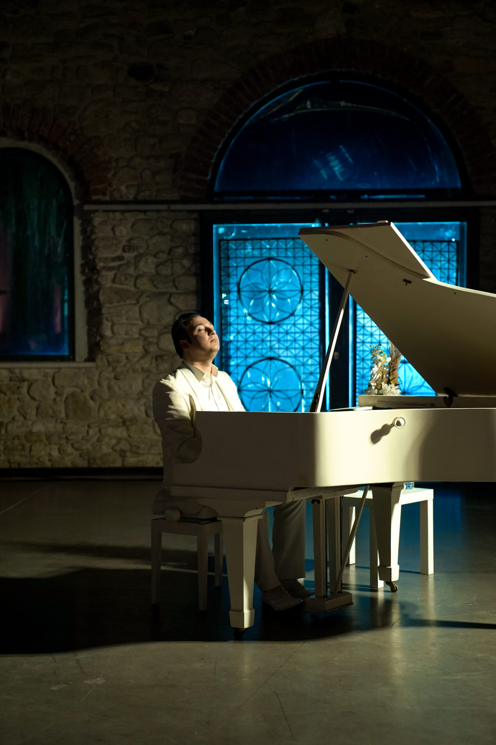 Uluslararası Piano Sanatçısı Zafer Özaslan Dünya Liderlerine Mektup Gönderdi