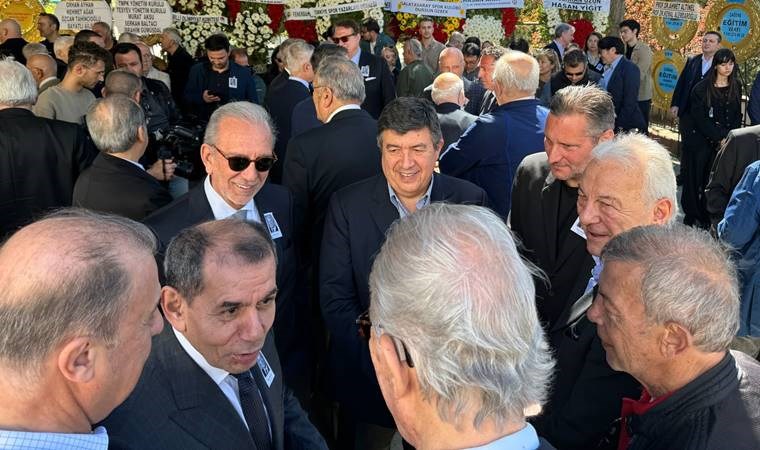 Ali Koç ile Dursun Özbek gerilimi sürüyor: Cenazede bile yan yana gelmediler! - Son Dakika Spor Haberleri | Cumhuriyet