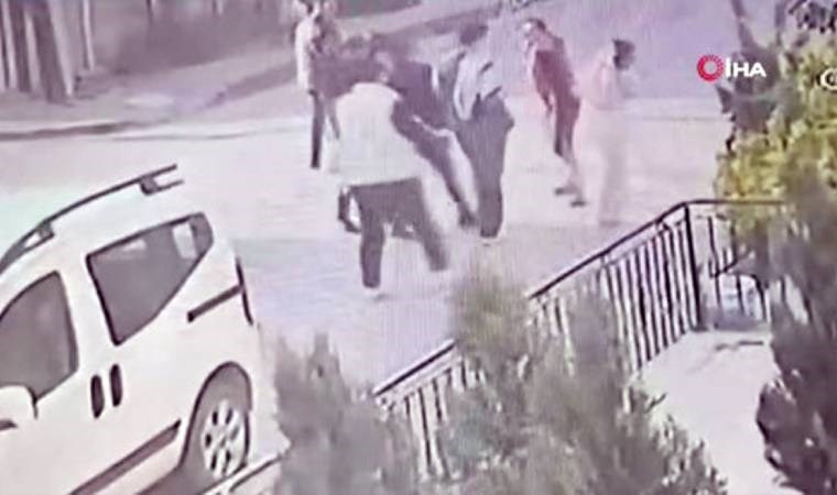 Esenyurt’ta müşteri gibi girdiği dükkanın anahtarını çalmaya çalışan hırsız darbedildi