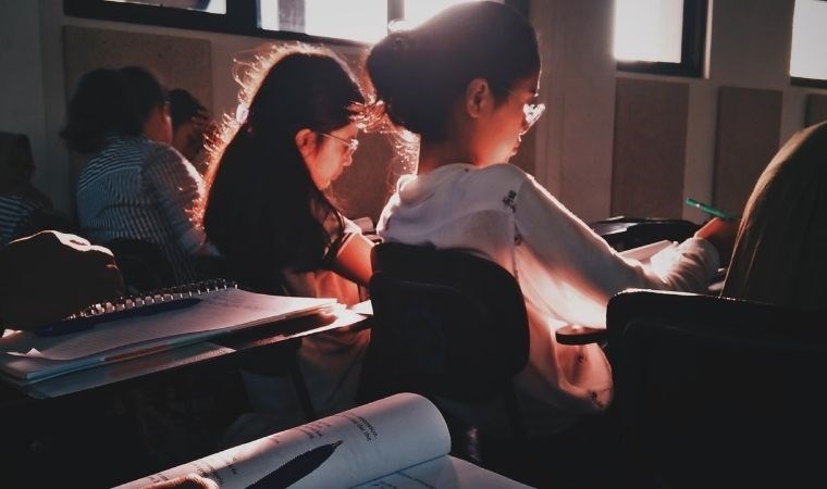 Düşük notların sorumlusu soyadı olabilir mi?