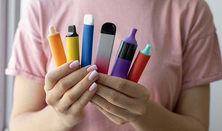 İngiltere’de ‘elektronik sigara’ alarmı: ‘Çocuklarda rekor seviyeye ulaştı…’