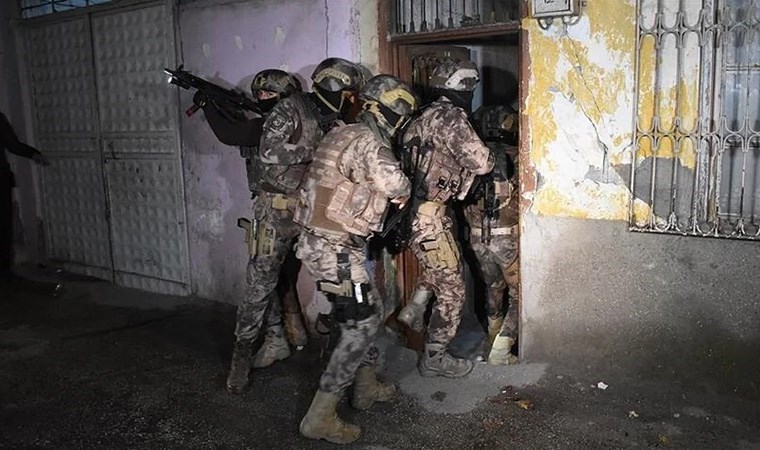 Çökertilen organize suç örgütüyle ilgili ayrıntılar ortaya çıktı: ‘Silahlı eylemlerin failleri’