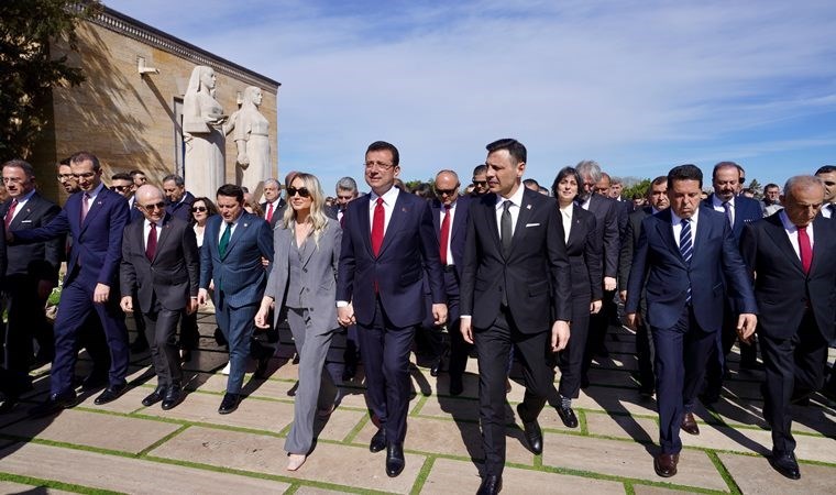 İmamoğlu’nun Anıtkabir’deki konuşması engellendi