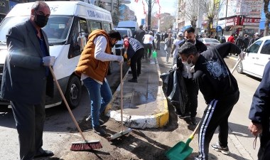 Van'da olaylar sona erdi: Sokaklar temizlenmeye başlandı – Son Dakika Türkiye Haberleri | Cumhuriyet