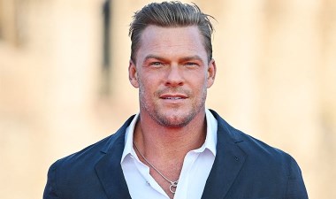 Ünlü oyuncu Alan Ritchson modellik yaparken tacize uğradığını itiraf etti! – Son Dakika Yaşam Haberleri | Cumhuriyet