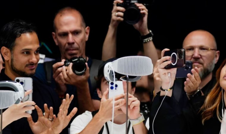 Apple Vision Pro için sahte Netflix uygulaması geliştirildi