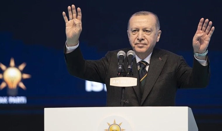 AKP’den ‘yeni anayasa’ açıklaması… Kulisler hareketlendi: ‘Partili Cumhurbaşkanı tartışılabilir’